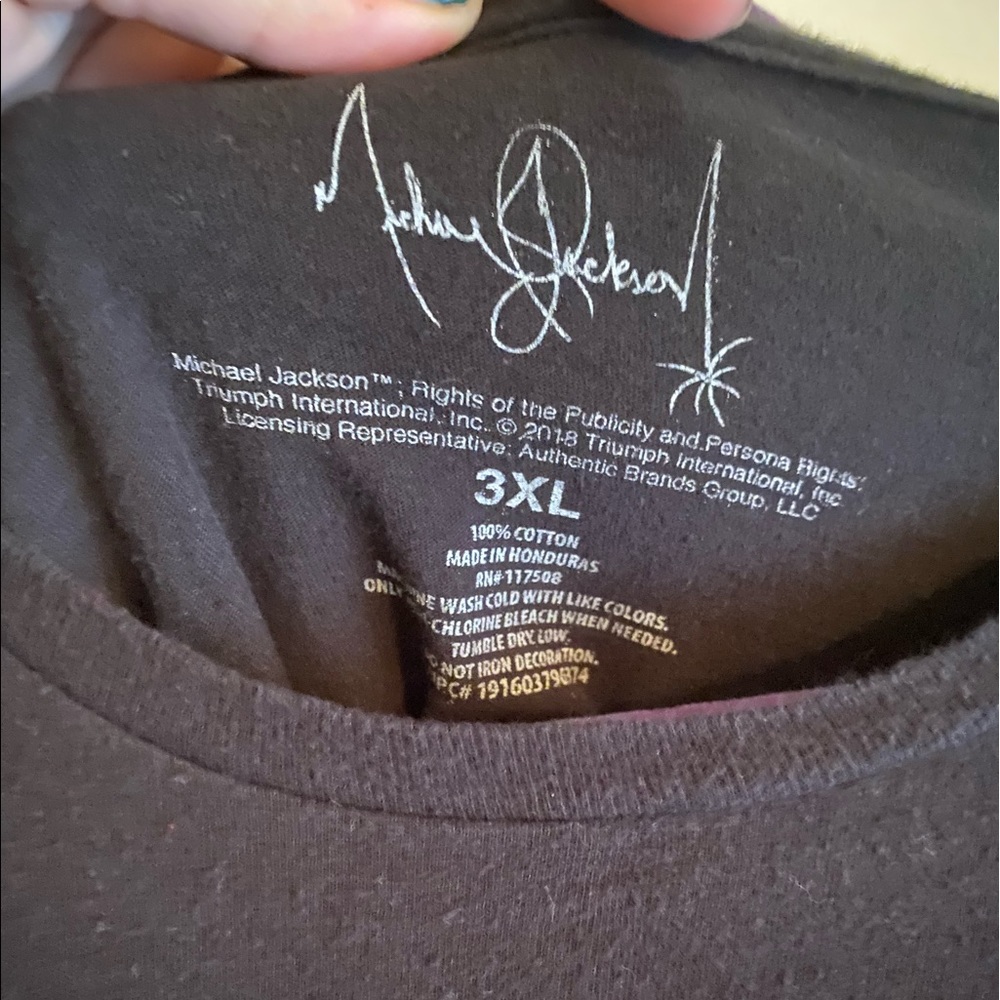 Michael Jackson | Graphic Tee - Picture 4 of 4